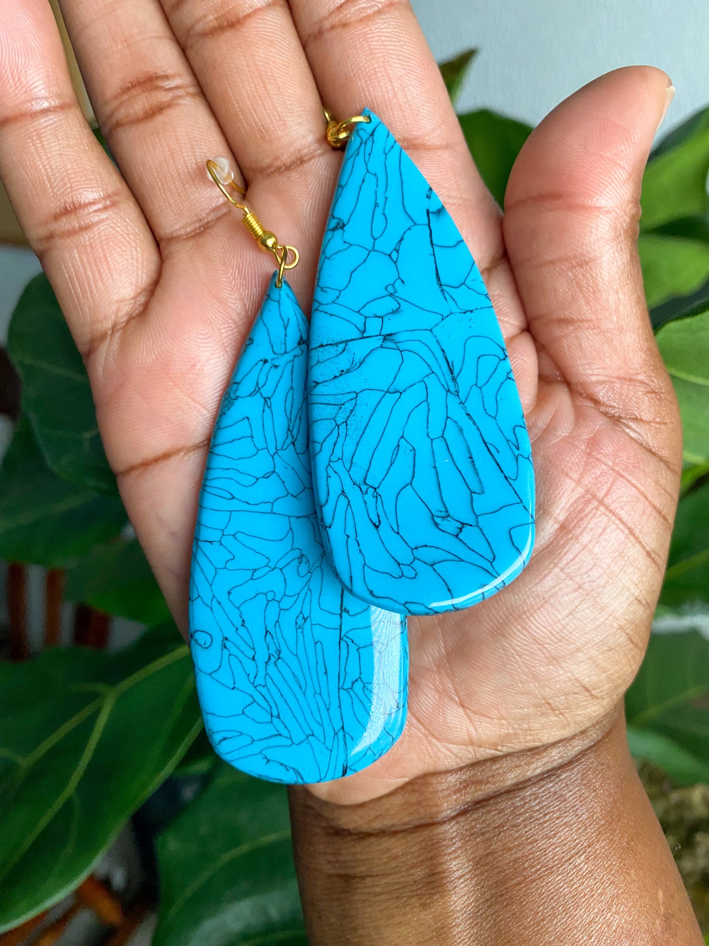 Reverse Turquoise Daggers